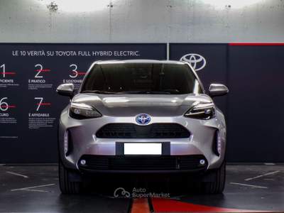 Toyota Yaris Cross Trend fwd 116cv e-cvt Argento usata Saint-Christophe