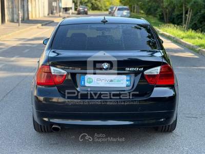 BMW Serie 3 320d BMW 320d cat Futura Nero usata Milano