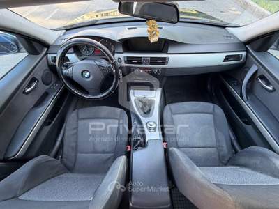 BMW Serie 3 320d BMW 320d cat Futura Nero usata Milano