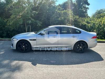 Jaguar XF JAGUAR XF 2.0 D 240 CV AWD aut. R-Sport Grigio usata Milano