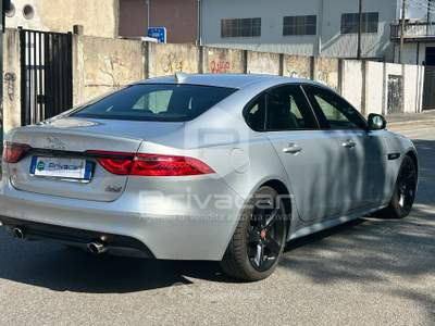 Jaguar XF JAGUAR XF 2.0 D 240 CV AWD aut. R-Sport Grigio usata Milano