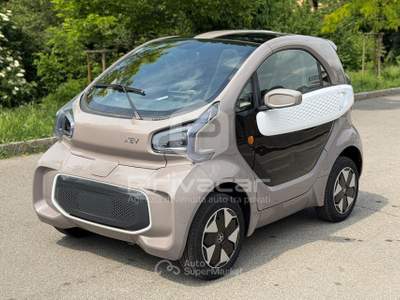 XEV Yoyo XEV Yoyo Yoyo Easy Marrone usata Milano