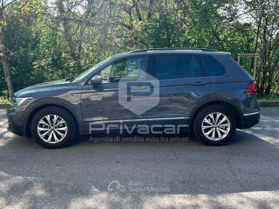 Volkswagen Tiguan VOLKSWAGEN Tiguan 2.0 TDI 150 CV SCR DSG Life Grigio usata Milano