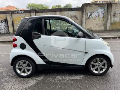 Smart ForTwo SMART fortwo 1000 52 kW coupé pulse Bianco usata Milano