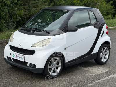 Smart ForTwo SMART fortwo 1000 52 kW coupé pulse Bianco usata Milano