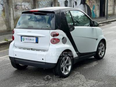 Smart ForTwo SMART fortwo 1000 52 kW coupé pulse Bianco usata Milano