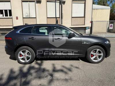 Jaguar F-Pace JAGUAR F-Pace 2.0 D 180 CV AWD aut. Prestige Grigio usata Milano