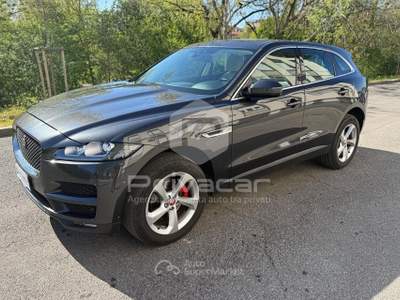 Jaguar F-Pace JAGUAR F-Pace 2.0 D 180 CV AWD aut. Prestige Grigio usata Milano