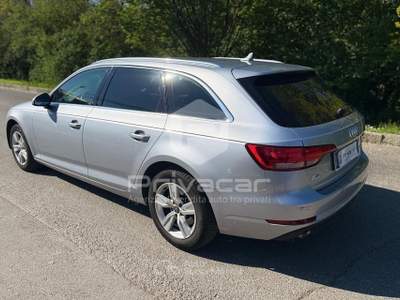 Audi A4 AUDI A4 Avant 2.0 TDI 122 CV S tronic Business Grigio usata Milano