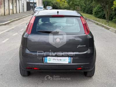 Fiat Grande Punto FIAT Grande Punto 1.4 5 porte Dynamic Grigio usata Milano