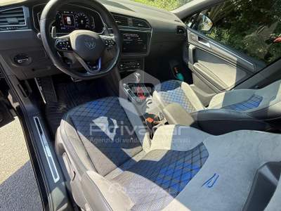 Volkswagen Tiguan VOLKSWAGEN Tiguan 2.0 TSI R DSG 4MOTION Nero usata Milano