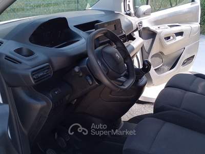 Peugeot Partner 4P VETT. FURGONATA L1 BLUEHDI 100CV PREMIUM Bianco usata Isernia