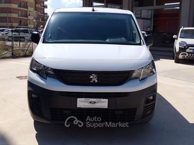 Peugeot Partner 4P VETT. FURGONATA L1 BLUEHDI 100CV PREMIUM Bianco usata Isernia