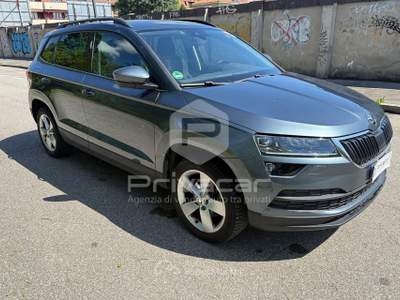 Skoda Karoq SKODA Karoq 1.6 TDI SCR Executive Bianco usata Milano