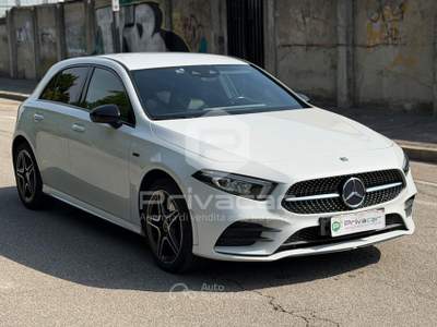 Mercedes-Benz Classe A MERCEDES A 250 e Automatic EQ-Power Premium Bianco usata Milano