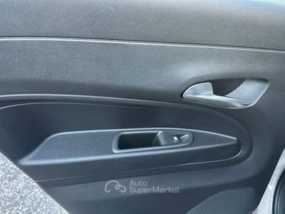 Fiat 600 LA PRIMA Hybrid DCT Navi PELLE+Massage Sitz+FULL-LED Nero usata Roma