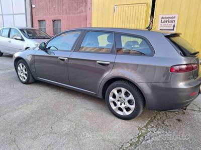 Alfa Romeo 159 JTDm Sportwagon Eco Progressi usata Porto Mantovano