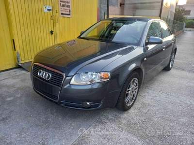 Audi A4 20V Top NEOPATENTATI usata Porto Mantovano
