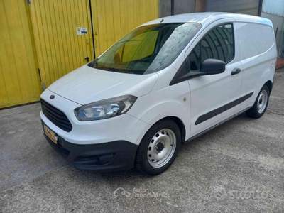 Ford Transit Courier 1.5 TDCi 75CV Van Trend ok usata Porto Mantovano