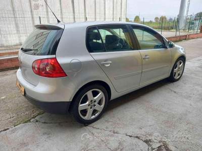 Volkswagen Golf 4mot. 5p. Sportline usata Porto Mantovano