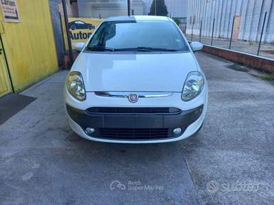 Fiat Punto Evo 5 porte Emotion Natural Power usata Porto Mantovano