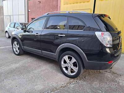 Chevrolet Captiva VCDi 184CV 4WD LTZ 7 POST usata Porto Mantovano