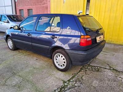 Volkswagen Golf cat 5 porte OK NEOPATENTAT usata Porto Mantovano