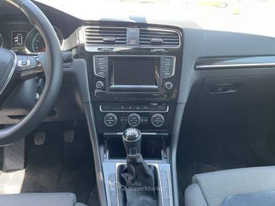 Volkswagen Golf 5p. Highline BlueMotion Technology NEO PATENTATI Grigio usata Perugia