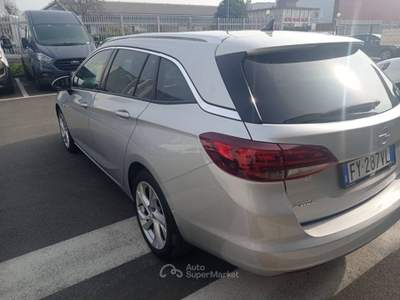 Opel Astra Sports Tourer 1.5 CDTI 122cv AT9 Business Elegance Argento usata Torino