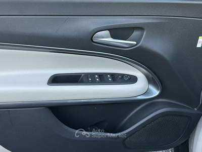 Fiat 600 LA PRIMA Hybrid DCT Navi PELLE+Massage Sitz+FULL-LED Beige usata Roma