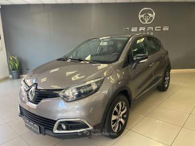 Renault Captur dCi 90cv Energy Intens Grigio usata Gioia Tauro