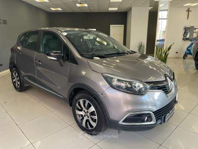 Renault Captur dCi 90cv Energy Intens Grigio usata Gioia Tauro