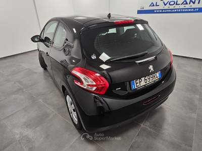 Peugeot 208 3 porte Active - Unico Proprietario Nero usata TORINO