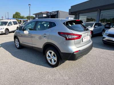 Nissan Qashqai Qashqai  1.5 dci Business 115cv dct Argento usata Buja
