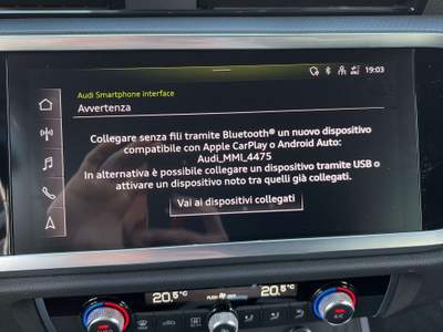 Audi Q3 2.0 tdi Business Advanced s-tronic Nero usata Trevenzuolo
