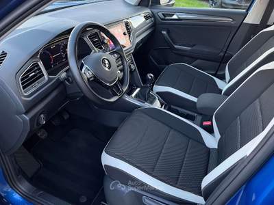 Volkswagen T-Roc 2.0 tdi Sport 150cv UNICOPROPRIETARIO! MATRIX! Blu/Azzurro usata Trevenzuolo