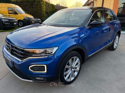 Volkswagen T-Roc 2.0 tdi Sport 150cv UNICOPROPRIETARIO! MATRIX! Blu/Azzurro usata Trevenzuolo