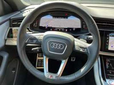 Audi SQ8 S-line premium led 22" matrix Grigio usata Roma
