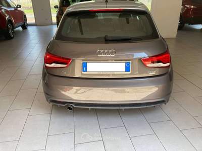 Audi A1 A1 I 2015 Sportback Sportback 1.0 tfsi ultra Sport 95cv Grigio usata Villasanta