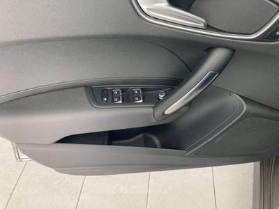 Audi A1 A1 I 2015 Sportback Sportback 1.0 tfsi ultra Sport 95cv Grigio usata Villasanta