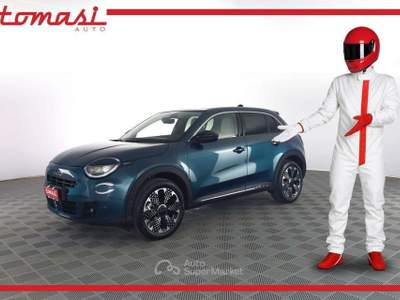 Fiat 600 600 Hybrid 110 CV DCT MHEV La Prima Verde usata Verona