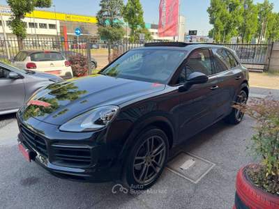 Porsche Cayenne 3.0 tiptronic 340cv Nero usata Cernusco sul Naviglio