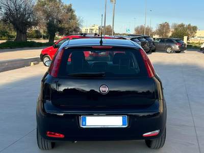 Fiat Punto 1.3 mjt s&s 95cv 5p Street 70kw Blu/Azzurro usata Carovigno