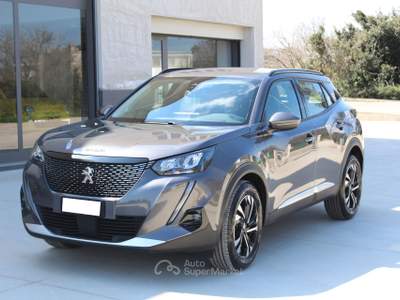 Peugeot 2008 1.5 bluehdi 100 GT Line s&s Grigio usata Carovigno