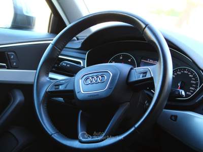 Audi A4 Avant 2.0 tdi 150cv S TRONIC S-LINE (110kw) IVA ESPOSTA Grigio usata Carovigno