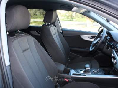 Audi A4 Avant 2.0 tdi 150cv S TRONIC S-LINE (110kw) IVA ESPOSTA Grigio usata Carovigno