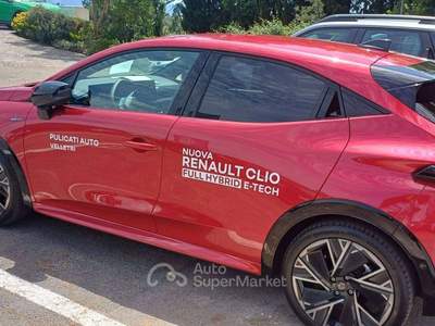 Renault Clio Clio VI 2025 1.8 full hybrid E-Tech Esprit Alpine 160cv auto Rosso usata Velletri