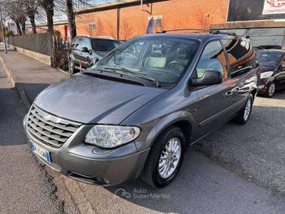 Chrysler Voyager / Grand Voyager Voyager IV 2008 2.8 crd LX Grigio usata Inzago