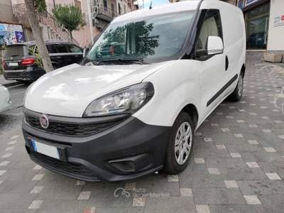 Fiat Doblò cargo 1.6 mjt 16v SX 105cv E6 Bianco usata Acireale