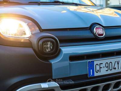 Fiat Panda Panda III 2021 Cross 1.0 firefly hybrid Cross s Blu/Azzurro usata Nardò